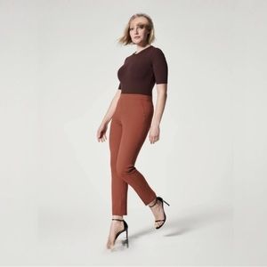 Spanx On The Go Slim Straight in Bronze
